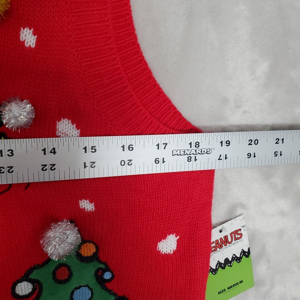 Peanuts Snoopy Christmas Sweater Vest Womens Size M Ugly Holiday Red NWT - Picture 6 of 7